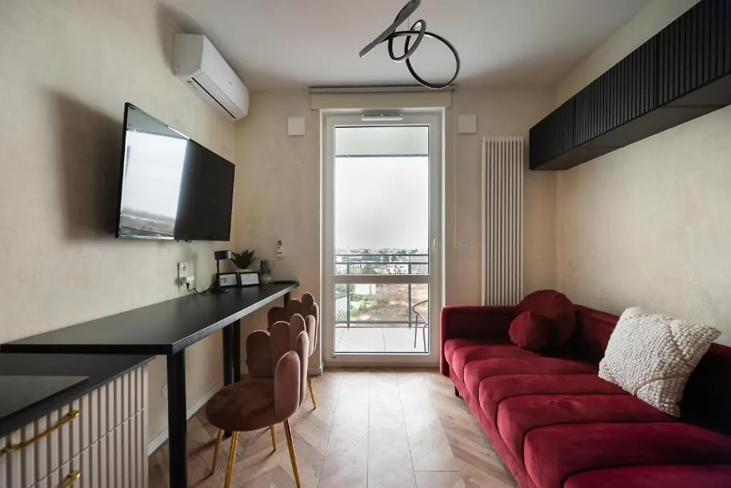 Ruby Apartament Warsaw Poland